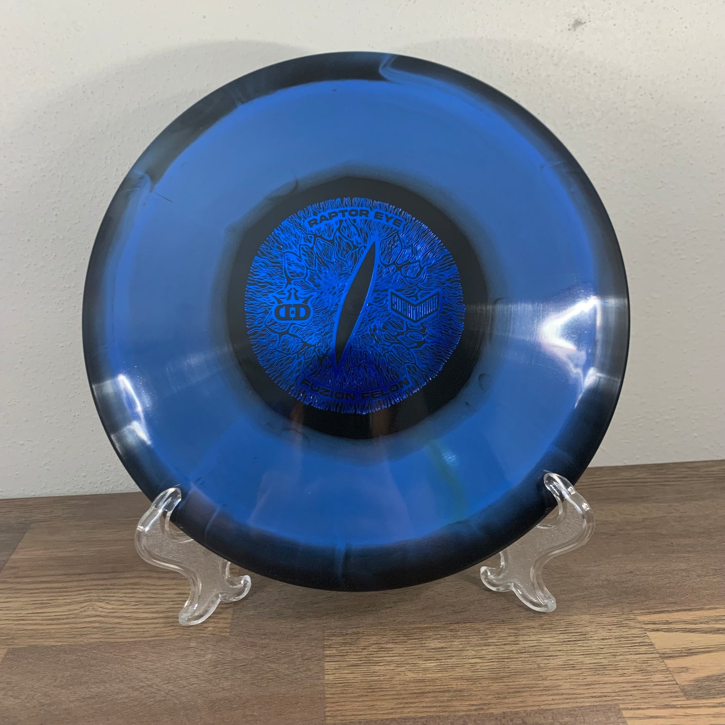 Dynamic Discs - Fuzion Felon - Raptor Eye Sockibomb