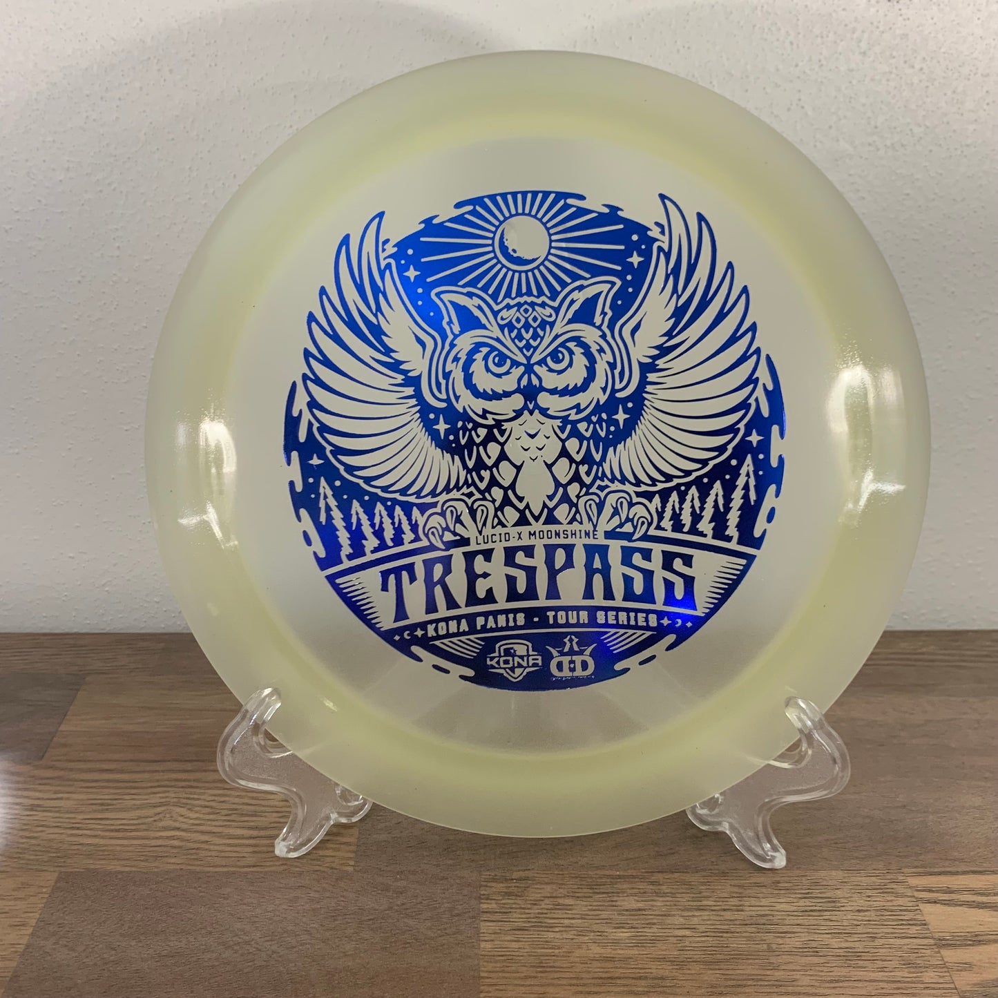 Dynamic Discs - Lucid-X Moonshine Trespass - 2023 Tour Series - Kona Panis